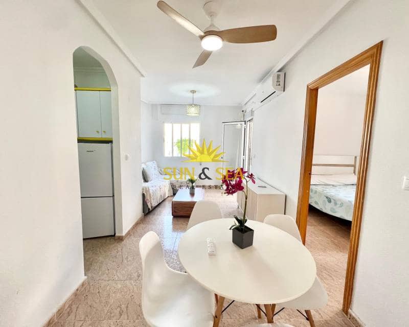 2 camera da letto Appartamento da affittare in Torrevieja con piscina - 800 € (Rif: 9028425)