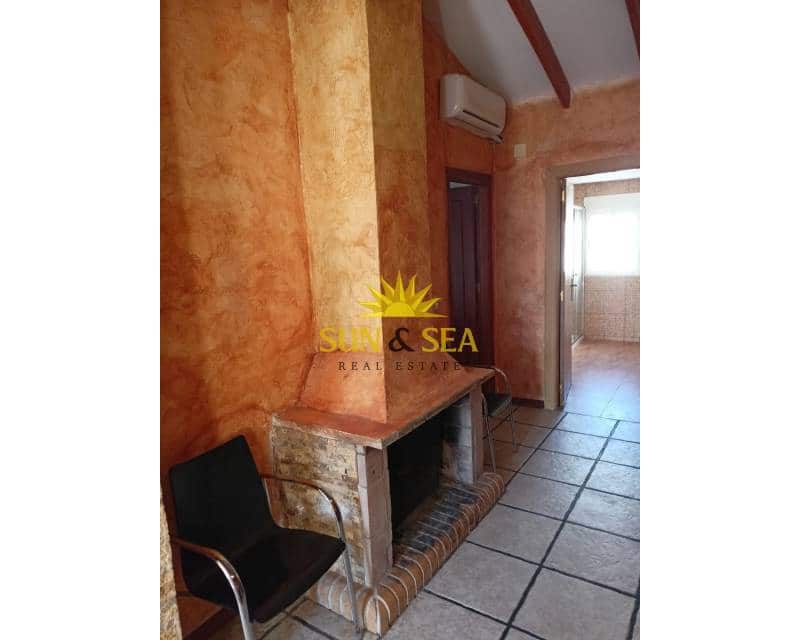 4 bedroom Townhouse for rent in La Nora - € 1,000 (Ref: 9028427)