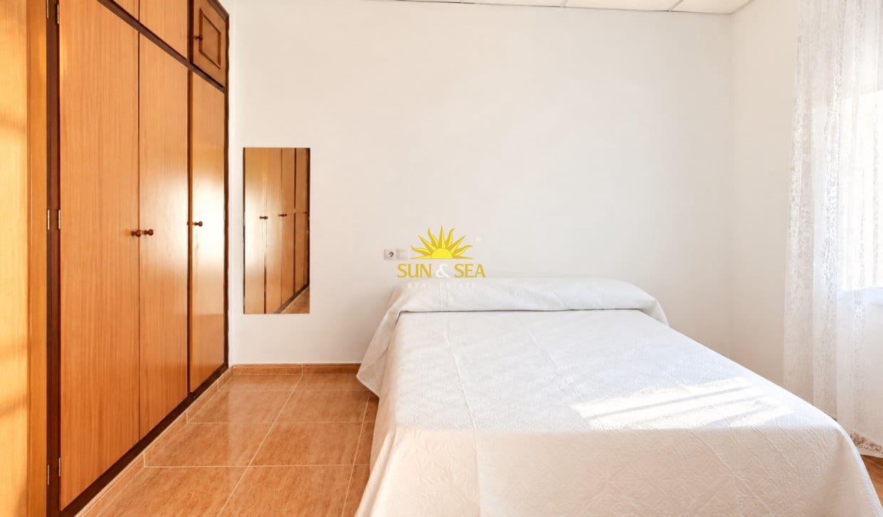 3 sovrum Hus att hyra i La Nora - 800 € (Ref: 9028427)