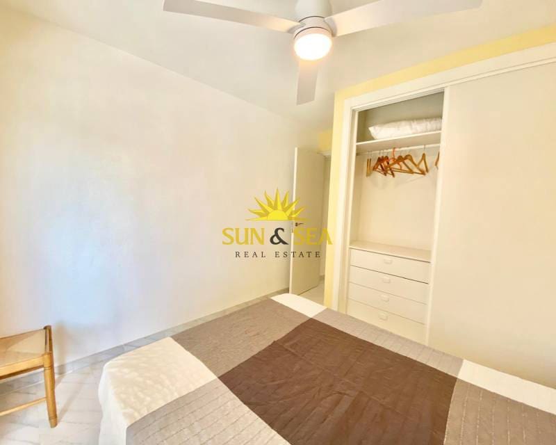 2 soveværelse Lejlighed til leje i Los Narejos med garage - € 850 (Ref: 9030398)