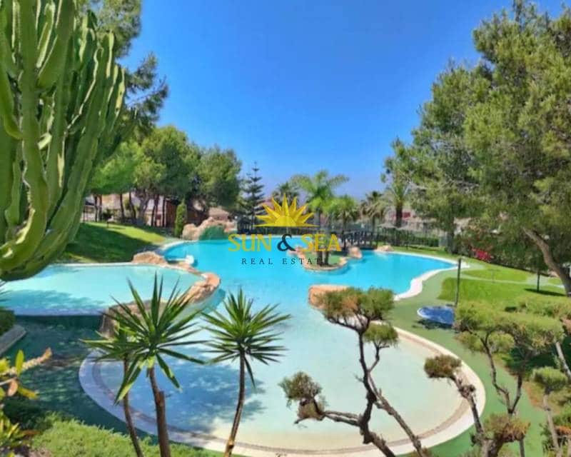 2 bedroom Villa for holiday rental in Gran Alacant with pool - € 1,500 (Ref: 9030846)