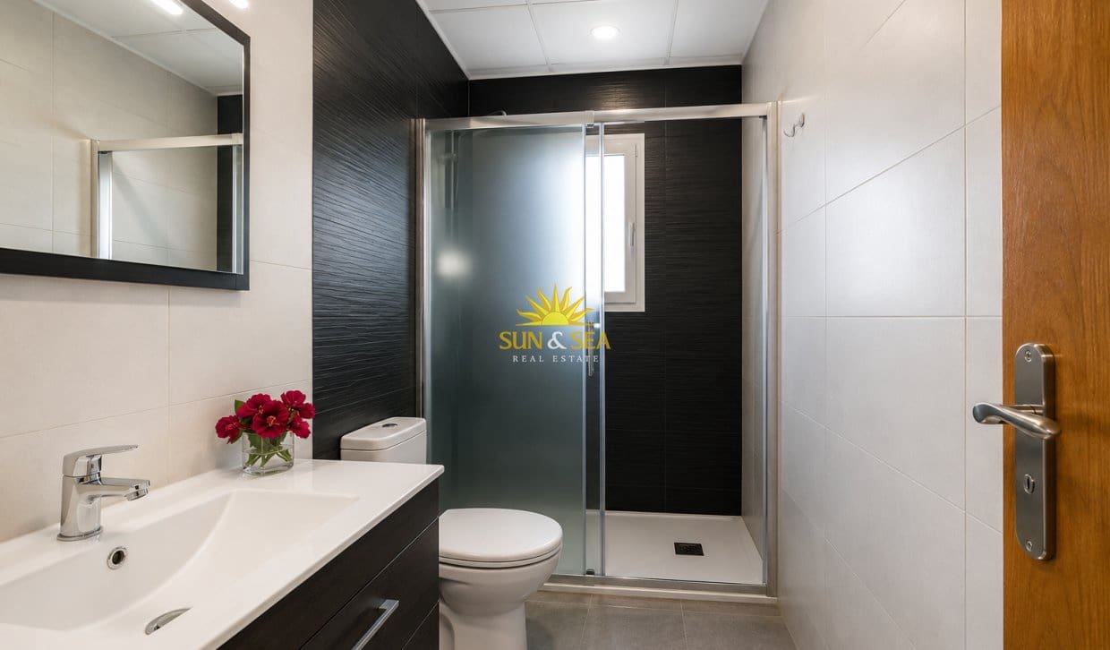 2 sypialnia Dom do wynajęcia w Gran Alacant z basenem - 1 300 € (Ref: 9047090)