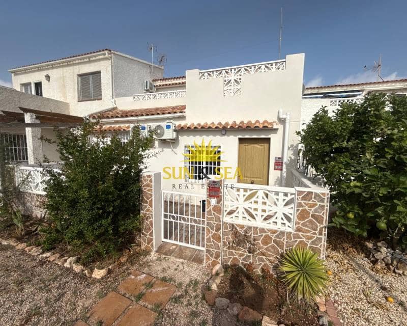 3 bedroom Villa for sale in El Chaparral - € 200,000 (Ref: 9049252)