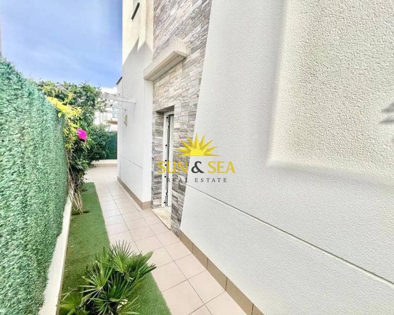 Chalet de 3 habitaciones en Lo Pagan en venta con piscina garaje - 347.000 € (Ref: 9057101)