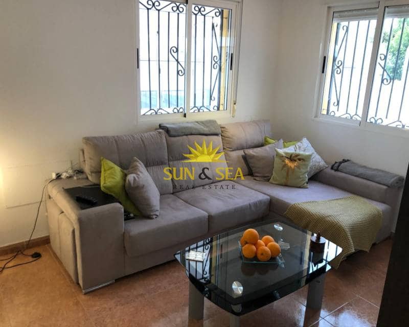 3 bedroom Villa for rent in Orihuela Costa with pool - € 1,300 (Ref: 9058043)