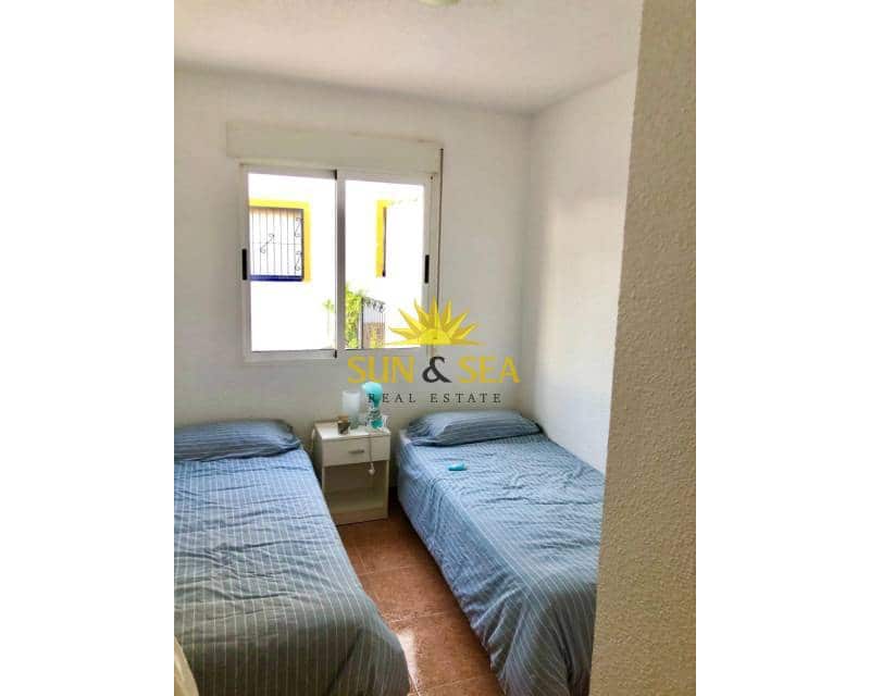 3 bedroom Villa for rent in Orihuela Costa with pool - € 1,300 (Ref: 9058043)