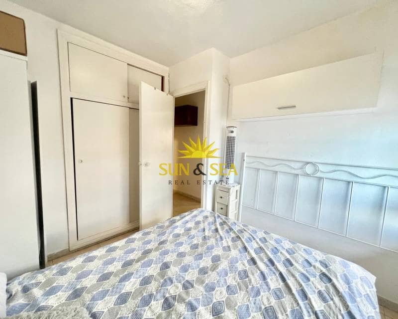2 Zimmer Apartment zu vermieten in Torrevieja - 750 € (Ref: 9058047)