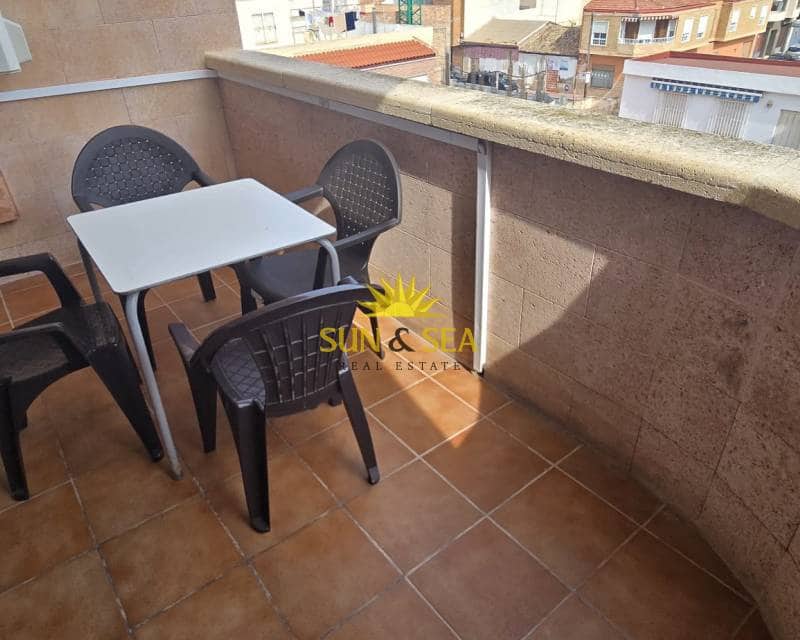 Apartamento de 3 habitaciones en Torrevieja en venta - 225.000 € (Ref: 9058236)