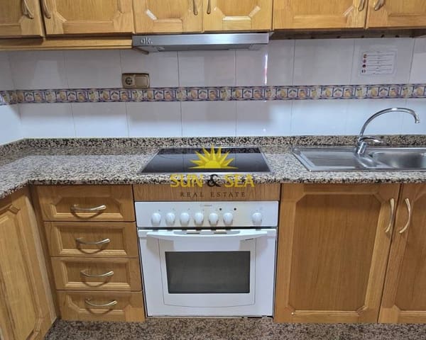 Apartamento de 3 habitaciones en Centro, Torrevieja en venta - 225.000 € (Ref: 9058236)