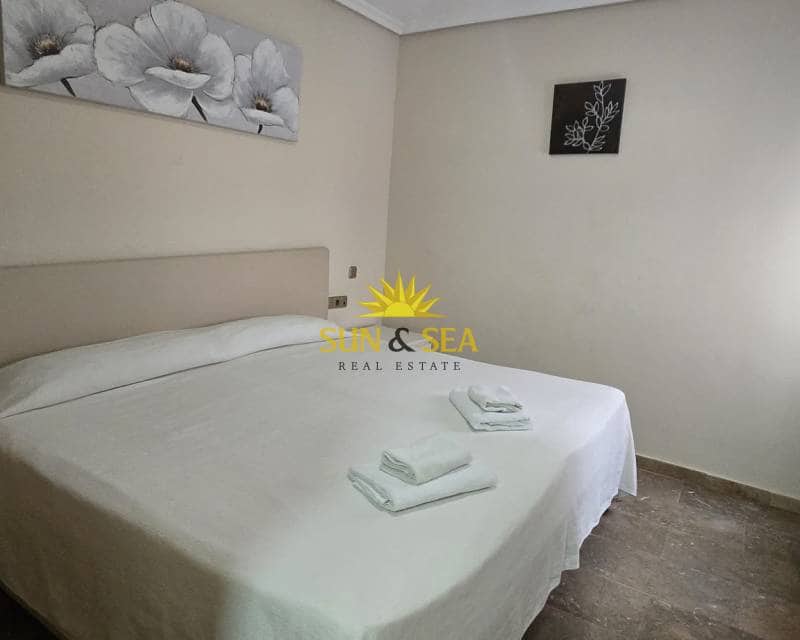 3 Zimmer Apartment zu vermieten in Torrevieja - 1.200 € (Ref: 9058238)