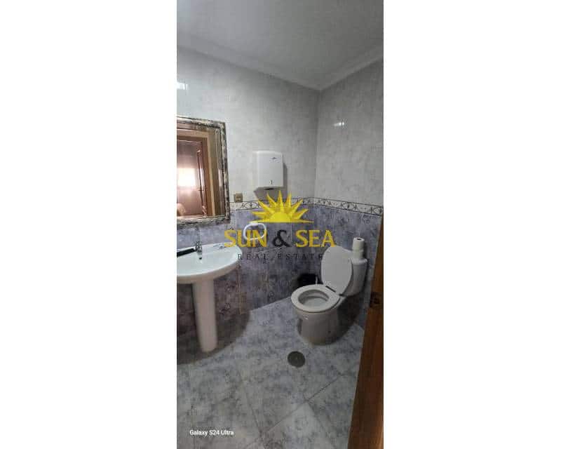 3 Zimmer Apartment zu vermieten in Torrevieja - 1.200 € (Ref: 9058238)