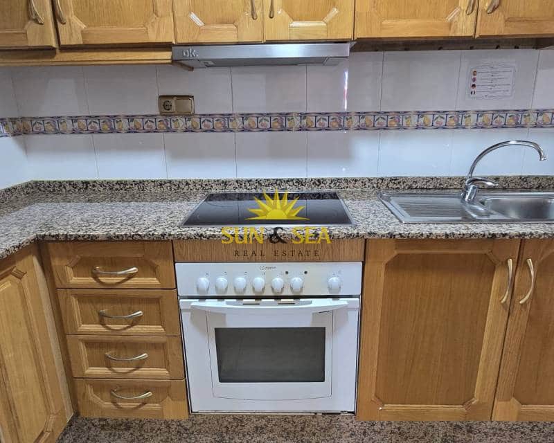 3 Zimmer Apartment zu vermieten in Torrevieja - 1.200 € (Ref: 9058238)