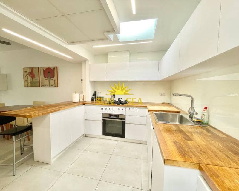 4 soveværelse Villa til leje i La Veleta med garage - € 2.000 (Ref: 9061540)