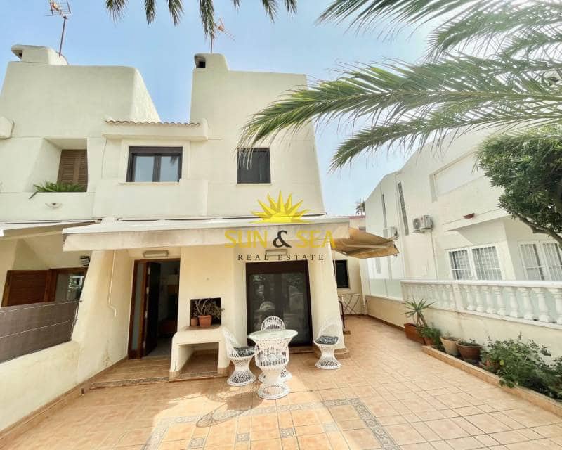 4 soveværelse Villa til leje i La Veleta med garage - € 2.500 (Ref: 9061540)