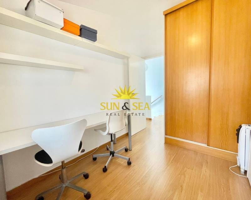 4 soveværelse Villa til leje i La Veleta med garage - € 2.000 (Ref: 9061540)