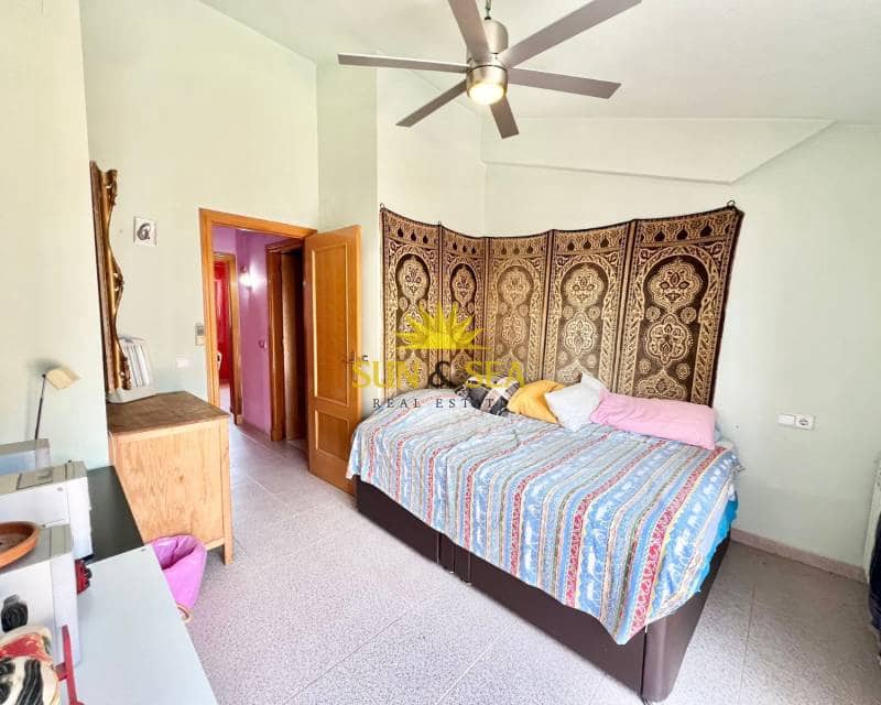 4 soverom Villa til salgs i Torre de la Horadada med garasje - € 229 000 (Ref: 9065646)