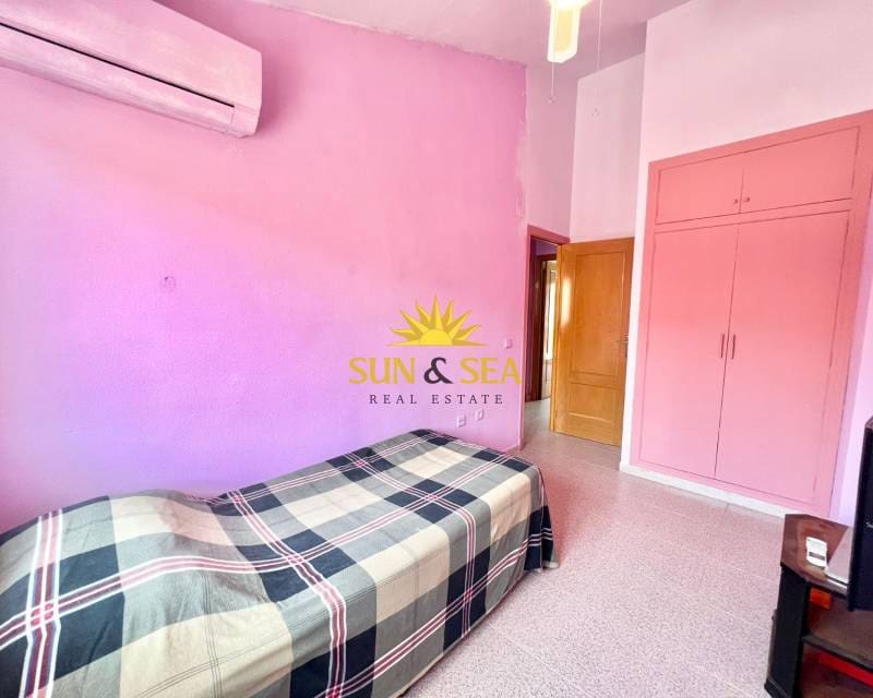 4 soverom Villa til salgs i Torre de la Horadada med garasje - € 229 000 (Ref: 9065646)