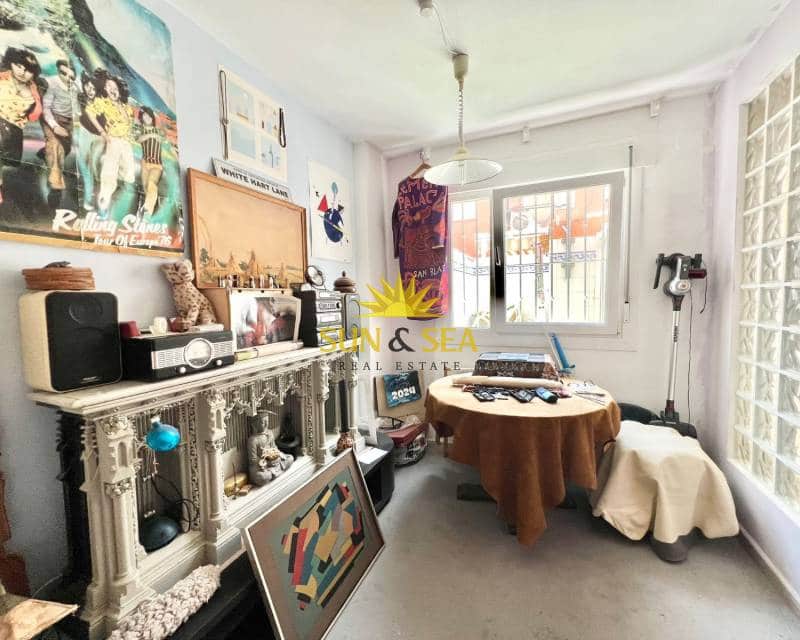 4 soverom Villa til salgs i Torre de la Horadada med garasje - € 229 000 (Ref: 9065646)