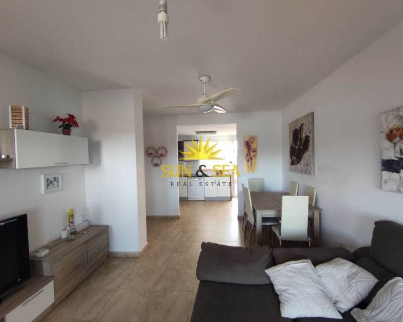 Appartement de 2 chambres à louer à Isla Plana avec piscine garage - 900 € (Ref: 9066608)