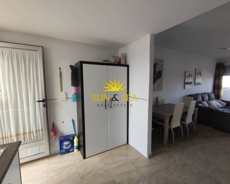 Appartement de 2 chambres à louer à Isla Plana avec piscine garage - 900 € (Ref: 9066608)