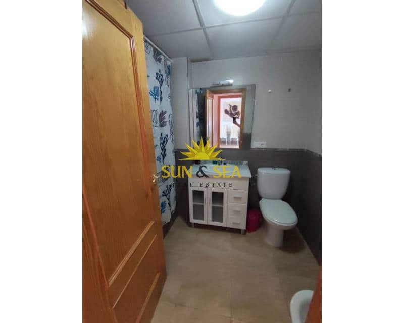 Appartement de 2 chambres à louer à Isla Plana avec piscine garage - 900 € (Ref: 9066608)