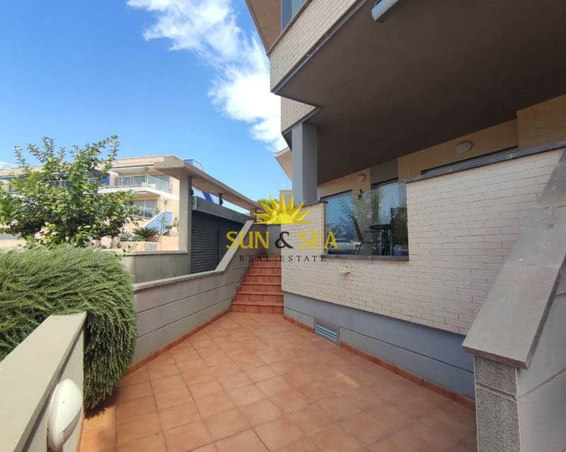 Appartement de 2 chambres à louer à Isla Plana avec piscine garage - 900 € (Ref: 9066608)