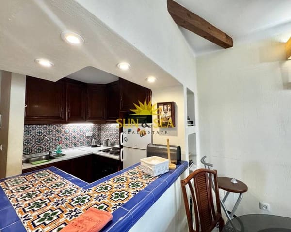 2 soveværelse Lejlighed til leje i Los Frutales, Torrevieja - € 800 (Ref: 9074660)