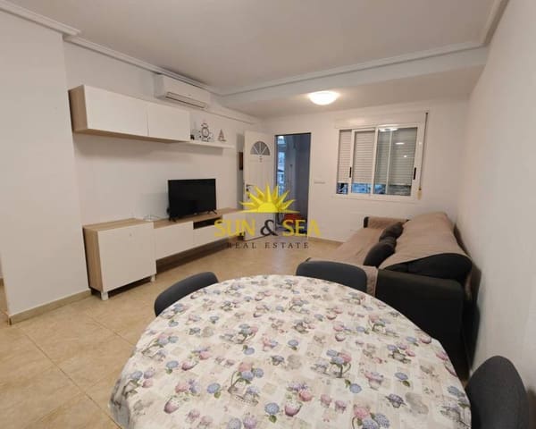 4 makuuhuone Huoneisto vuokrattavana paikassa Torreblanca, Torrevieja mukana uima-altaan - 1 300 € (Ref: 9076811)