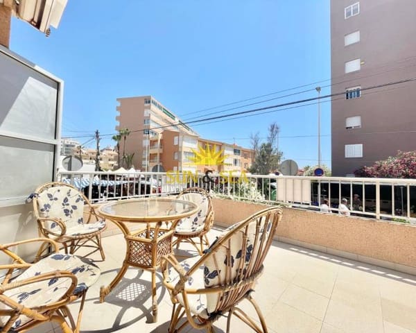 2 soveværelse Lejlighed til leje i Los Europeos, Torrevieja - € 850 (Ref: 9082798)