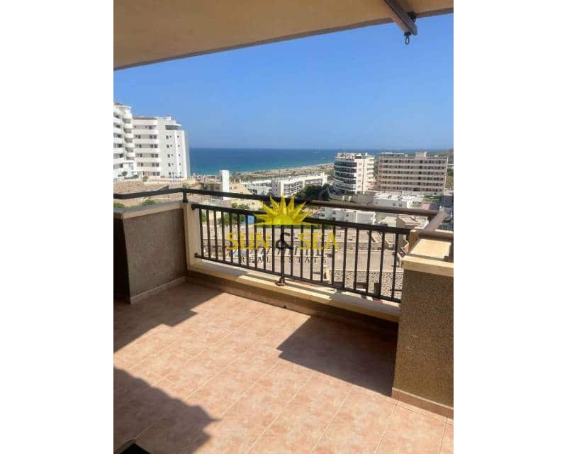 2 soveværelse Lejlighed til leje i Arenales del Sol med swimmingpool - € 2.300 (Ref: 9084685)