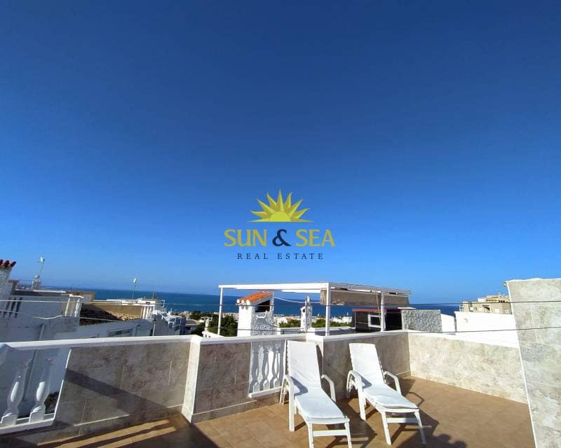 2 soveværelse Byhus til leje i Cabo Cervera - € 1.000 (Ref: 9084686)