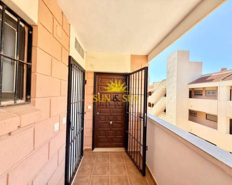 3 soveværelse Lejlighed til leje i Pilar de la Horadada - € 800 (Ref: 9084762)