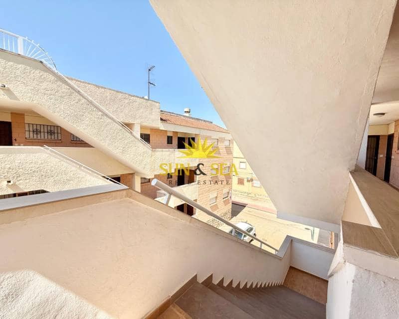 3 soveværelse Lejlighed til leje i Pilar de la Horadada - € 800 (Ref: 9084762)