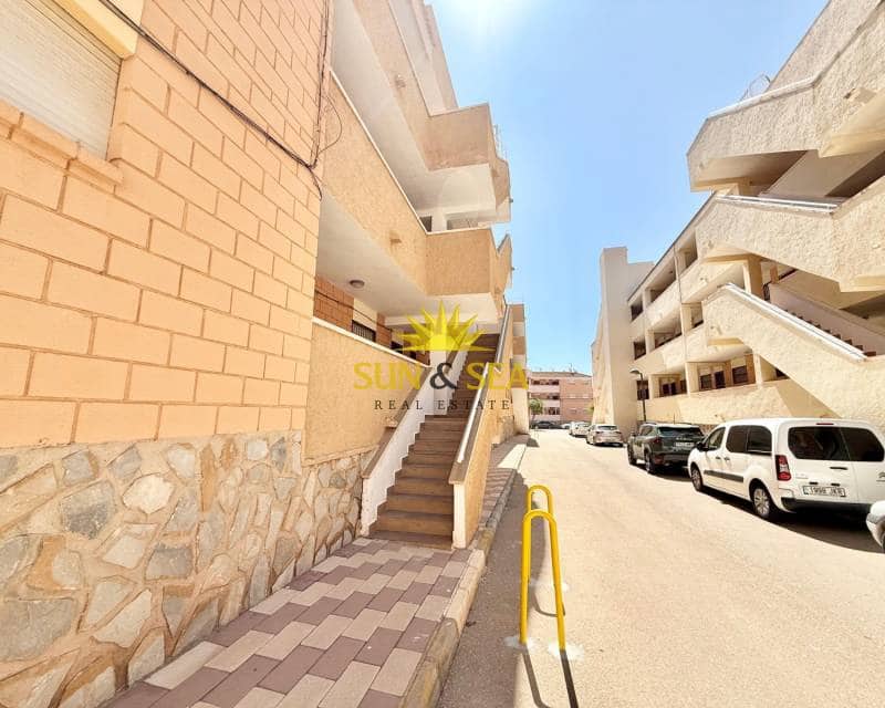 3 soveværelse Lejlighed til leje i Pilar de la Horadada - € 800 (Ref: 9084762)