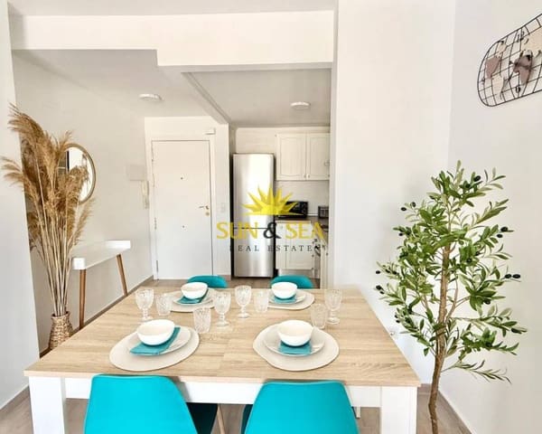   2 soveværelse   ferieLejlighed i Centro, Torrevieja med   swimmingpool   - € 900 (Ref: 9086208)