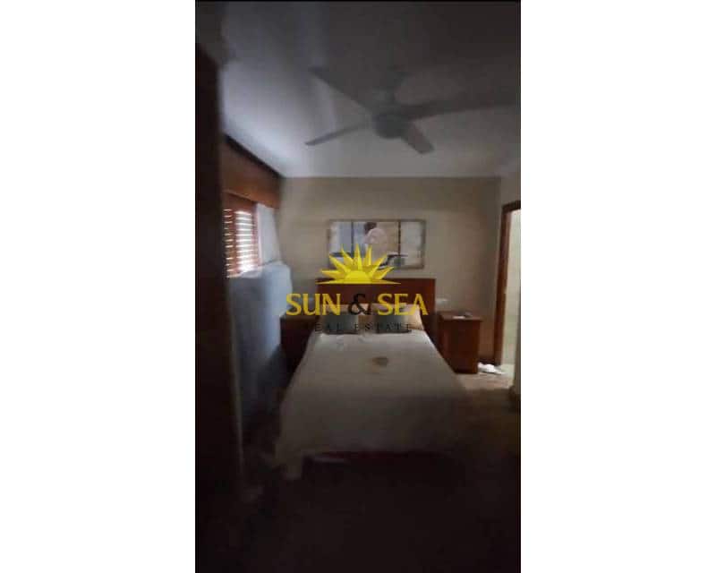 Apartamento de 3 habitaciones en Alicante / Alacant ciudad en alquiler - 1.500 € (Ref: 9097140)