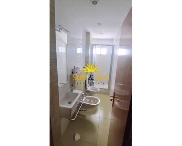 3 soveværelse Lejlighed til leje i Mercado, Alicante by - € 1.500 (Ref: 9097140)