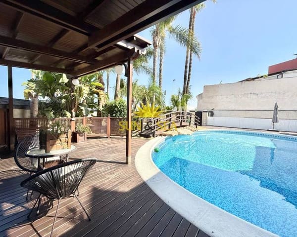 7 slaapkamer Villa te koop in Lo Pagan, San Pedro del Pinatar met zwembad garage - € 1.500.000 (Ref: 9097685)