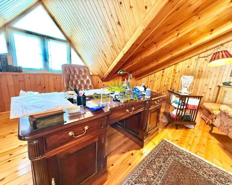 7 slaapkamer Villa te koop in San Pedro del Pinatar met zwembad garage - € 1.500.000 (Ref: 9097685)