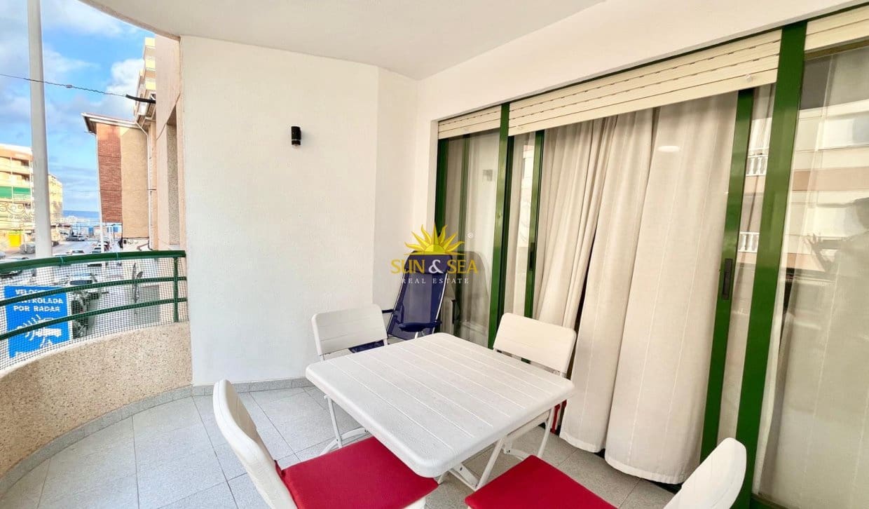 2 bedroom Apartment for rent in La Mata - € 850 (Ref: 9100253)