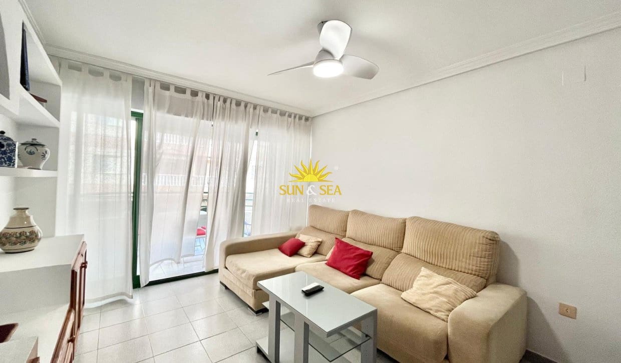 2 bedroom Apartment for rent in La Mata - € 850 (Ref: 9100253)