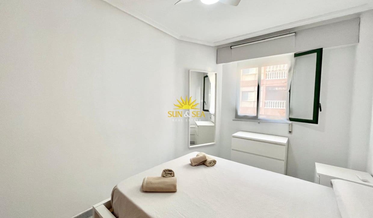 2 bedroom Apartment for rent in La Mata - € 850 (Ref: 9100253)