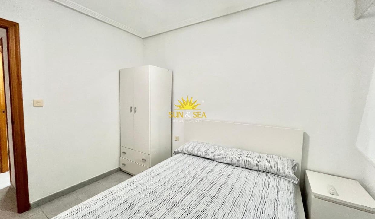 2 bedroom Apartment for rent in La Mata - € 850 (Ref: 9100253)