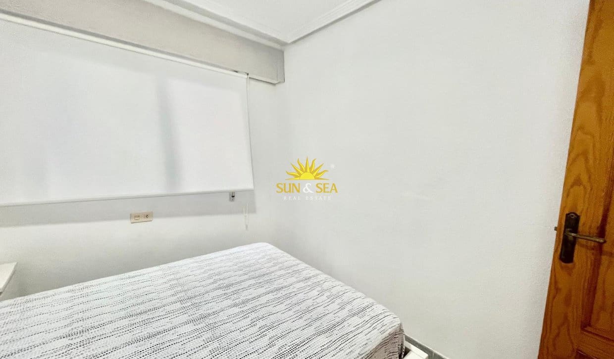 2 bedroom Apartment for rent in La Mata - € 850 (Ref: 9100253)