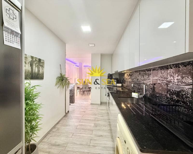 Apartamento de 2 habitaciones en Torrevieja en alquiler - 1.000 € (Ref: 9107938)