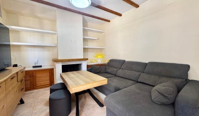 Chalet de 4 habitaciones en Gran Playa, Santa Pola en alquiler - 1.250 € (Ref: 9108287)
