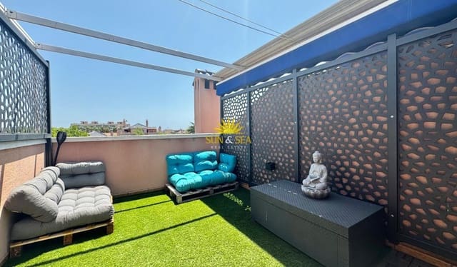 Chalet de 4 habitaciones en Gran Playa, Santa Pola en alquiler - 1.250 € (Ref: 9108287)