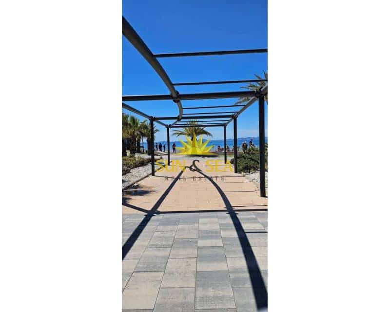 2 sovrum Lägenhet att hyra i Lo Pagan - 650 € (Ref: 9109392)