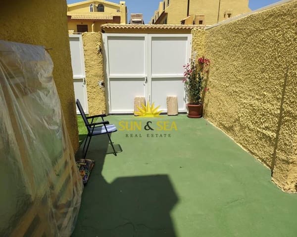 3 sypialnia Dom do wynajęcia w Los Frutales, Torrevieja z basenem - 1 100 € (Ref: 9111026)