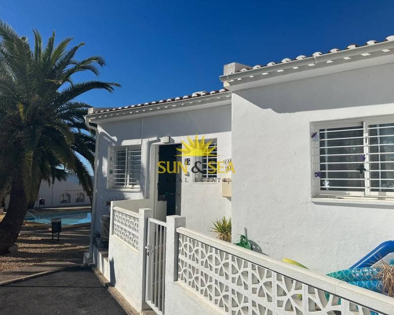 2 bedroom Villa for holiday rental in La Nucia with pool garage - € 1,300 (Ref: 9111607)